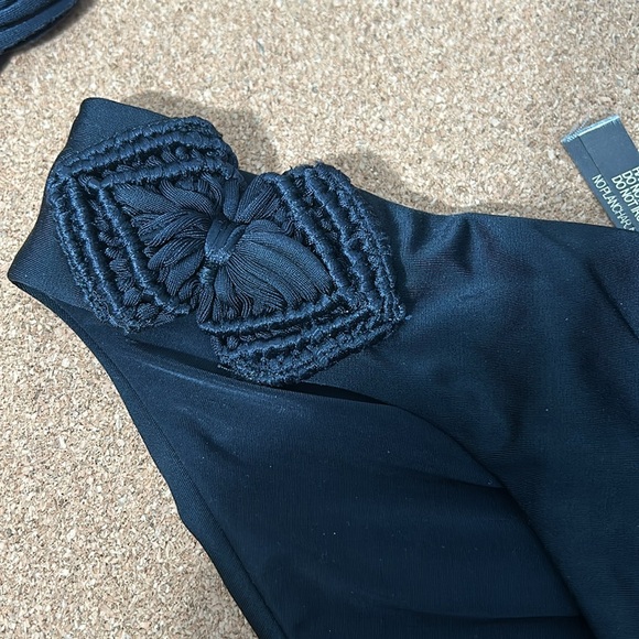 ViX Paula Hermanny MACRAMÉ FRINGE TIES BIKINI Set in Black small - Picture 9 of 16